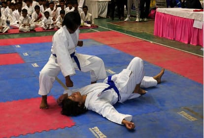 All India Karate Championship in Kashi UP became champion with 122 medals including 49 gold