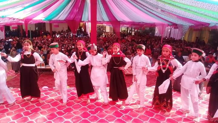 prize distribution function in himalyan public school