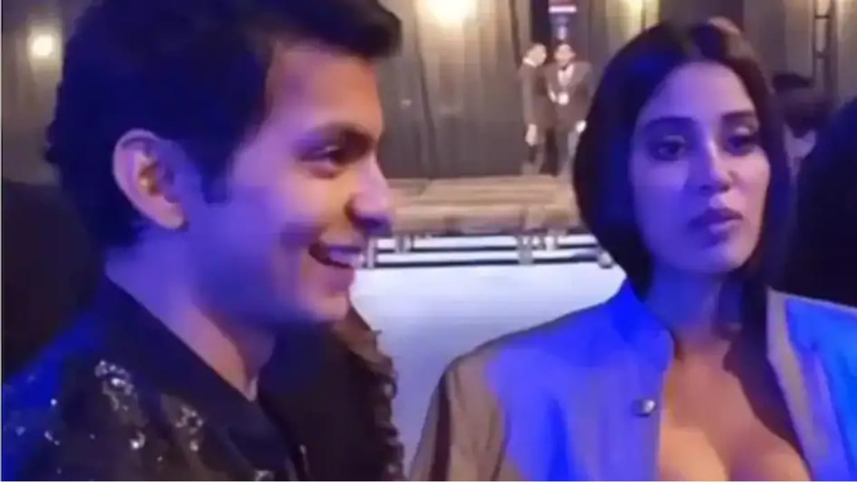 Janhvi kapoor spotted her rumored ex boyfriend shikhar pahariya user says where is orry