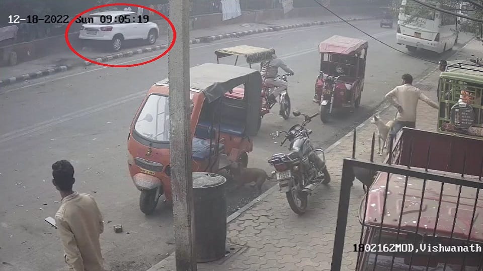 Havoc of high speed person learning to drive a car crushed three children IN Delhi