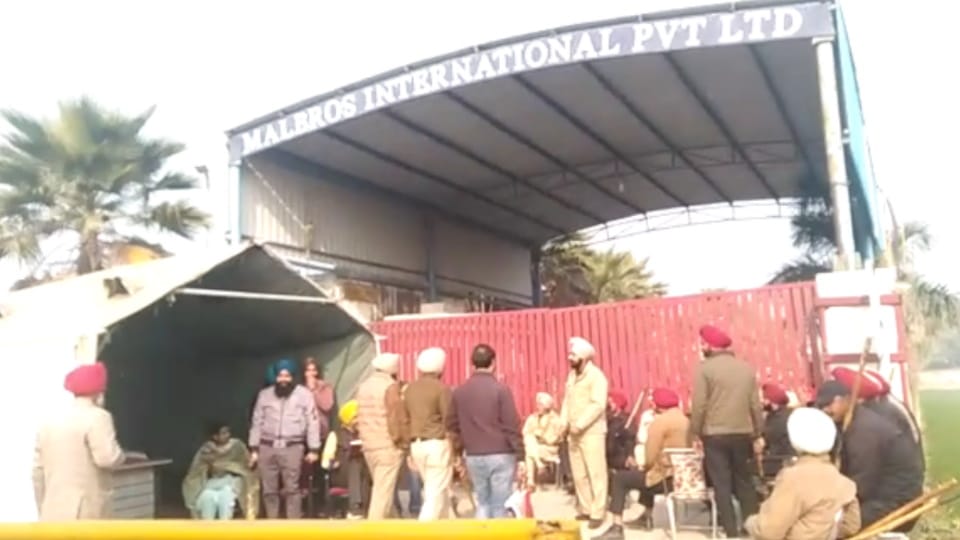 Protest continues in Jeera of Punjab