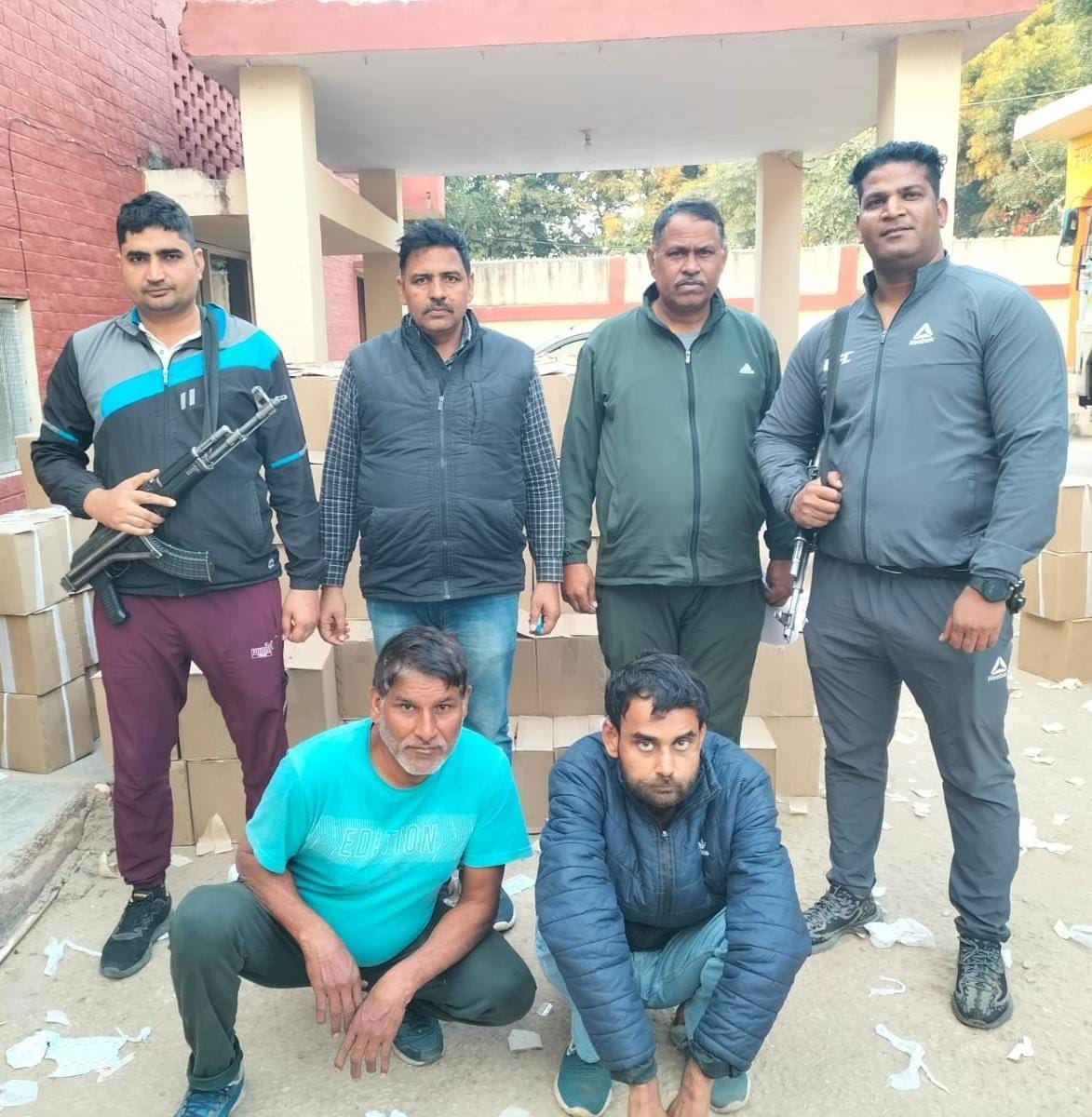 CIA Narnaul team recovered 1023 cases of unlabeled liquor, arrested two accused