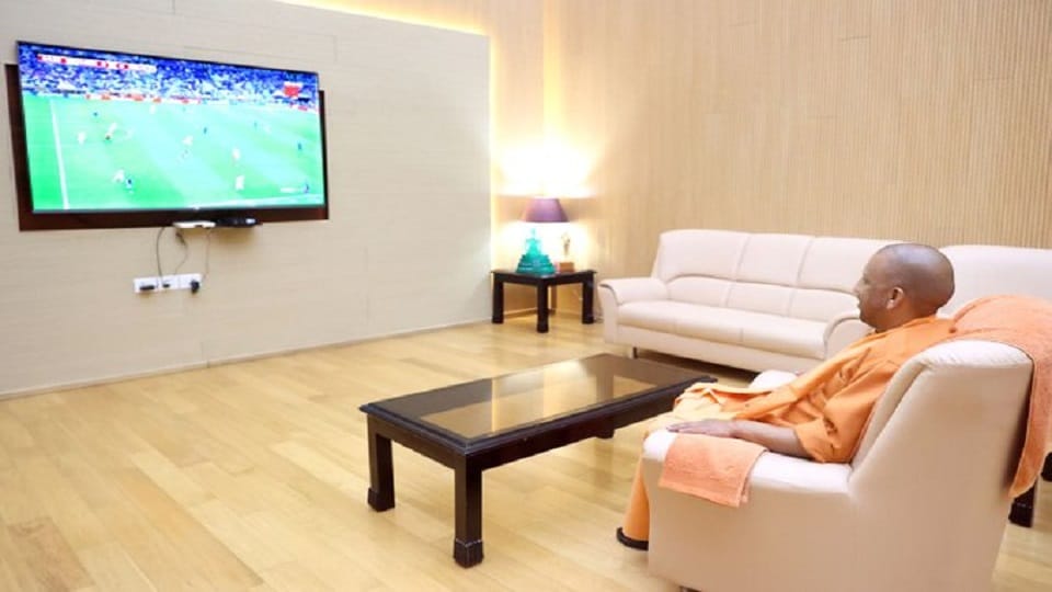 FIFA WC: Football fever on CM Yogi, saw the final match of France vs Argentina