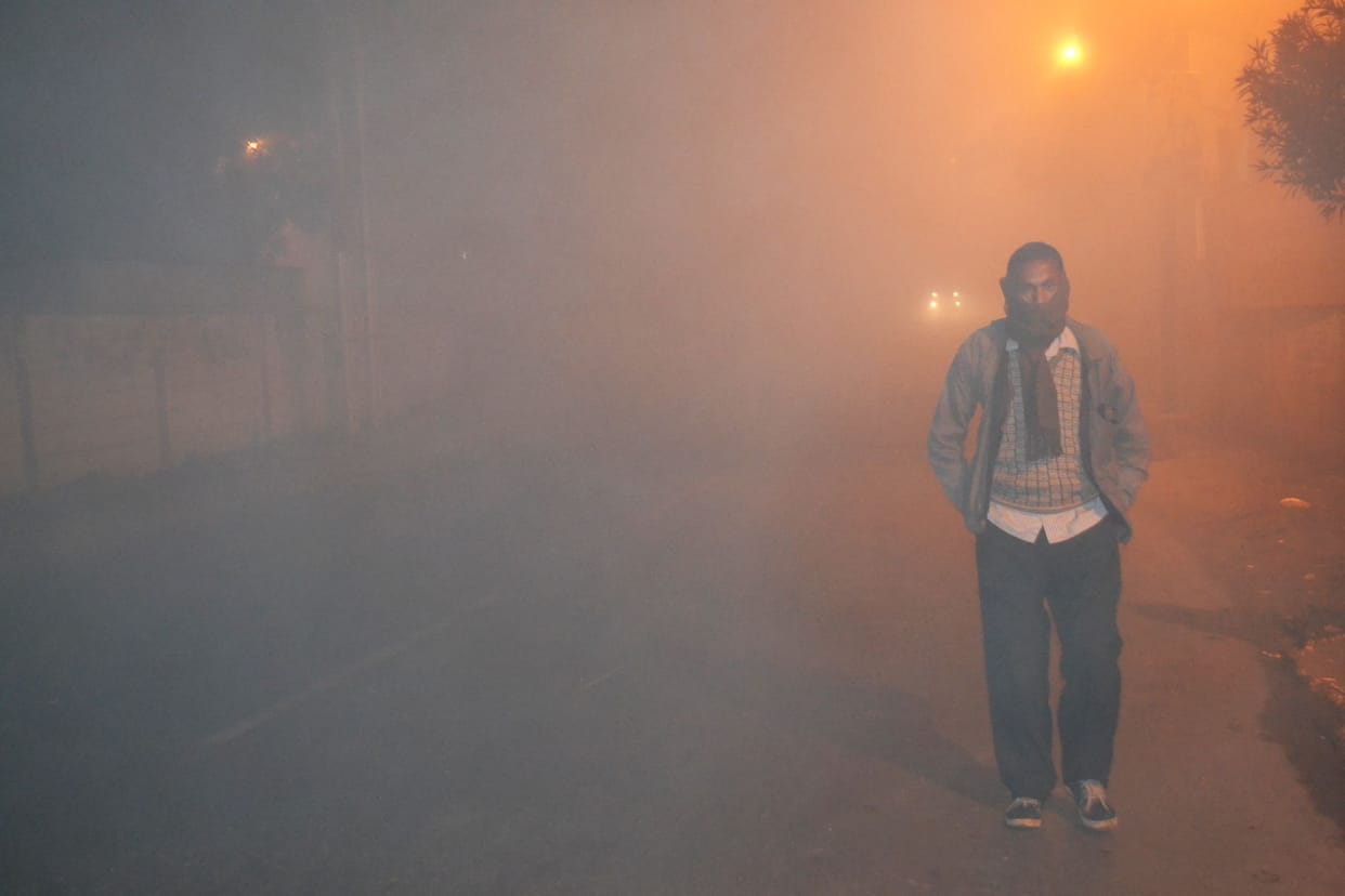 Chill in the night, gusts of cold wind throughout the day, sunlight remained ineffective
