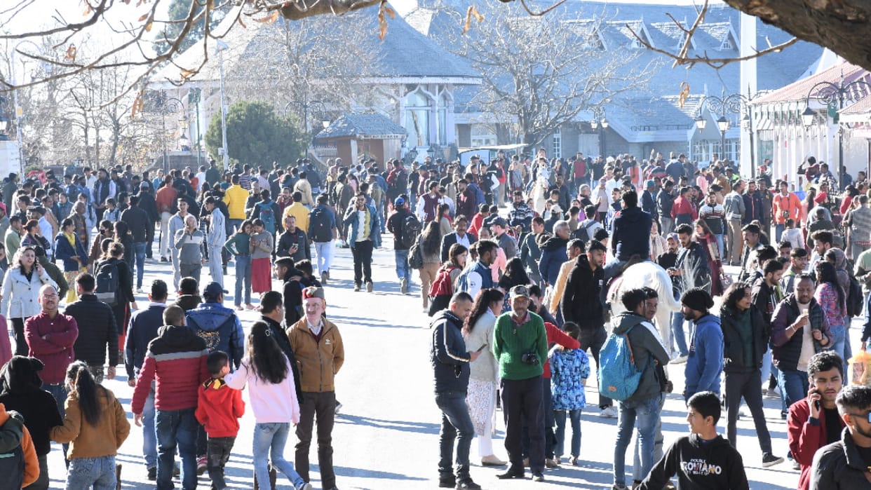 Tourism business will gain momentum on Christmas and New Year, city divided into five sectors, additional pers