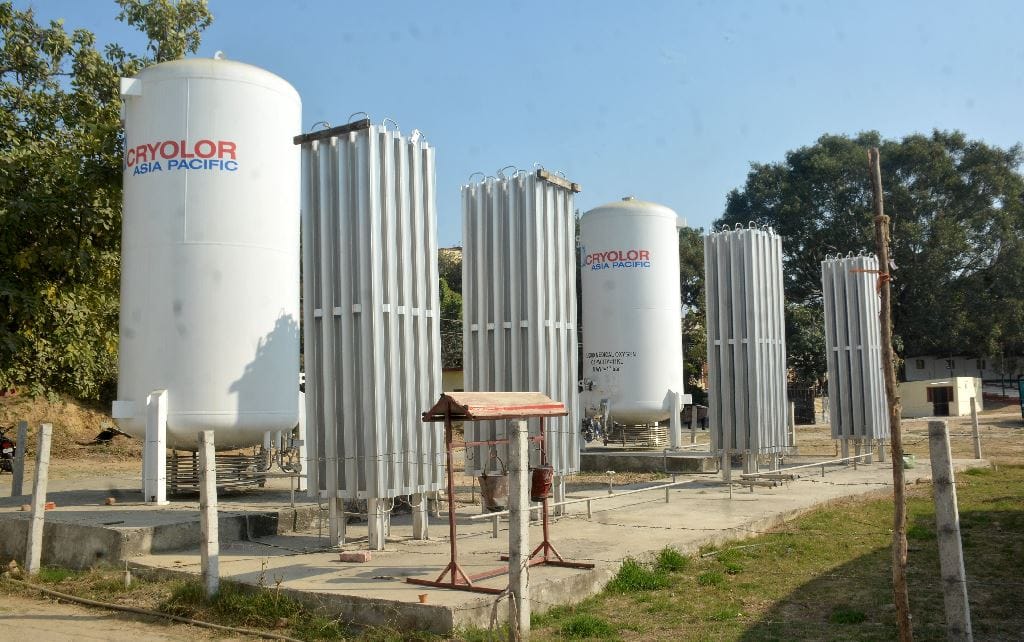 useless Oxygen plant in BHU Two plants were installed in DRDO covid Hospital now closed