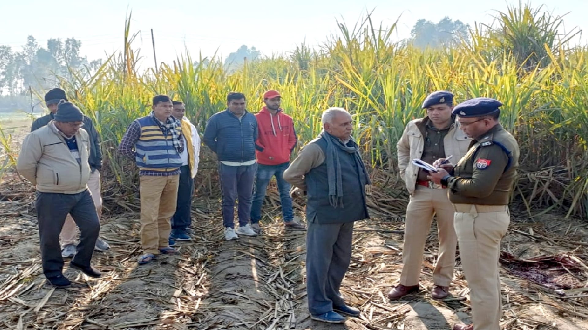 Forest Department employee Narendra Singh was shot dead in Bijnor and see photos