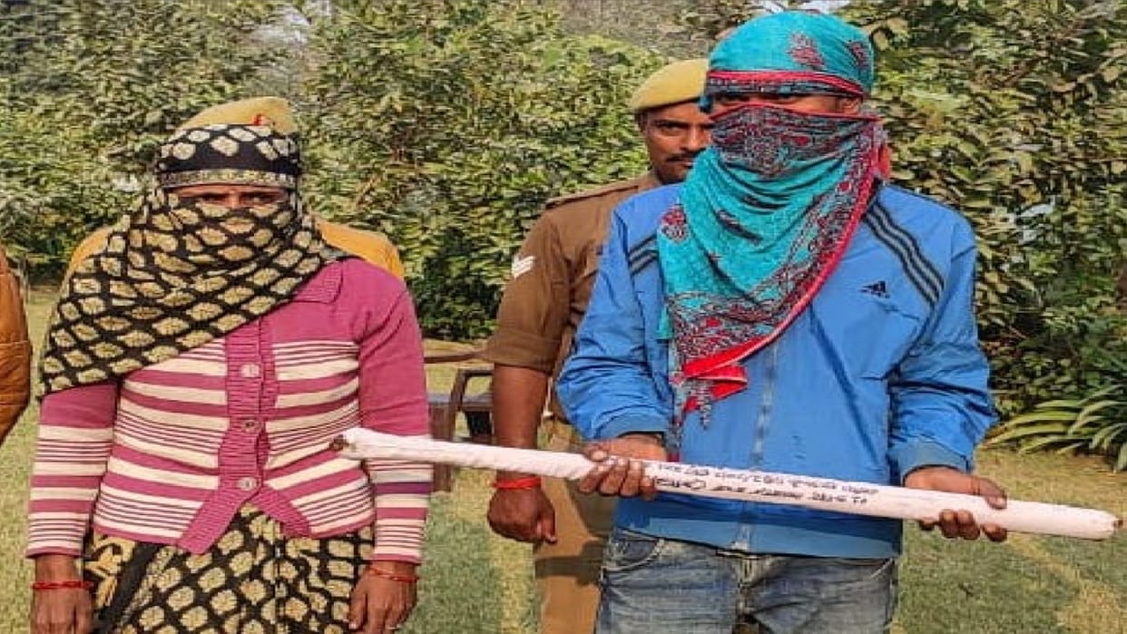 Girlfriend along with husband killed lover in gorakhpur