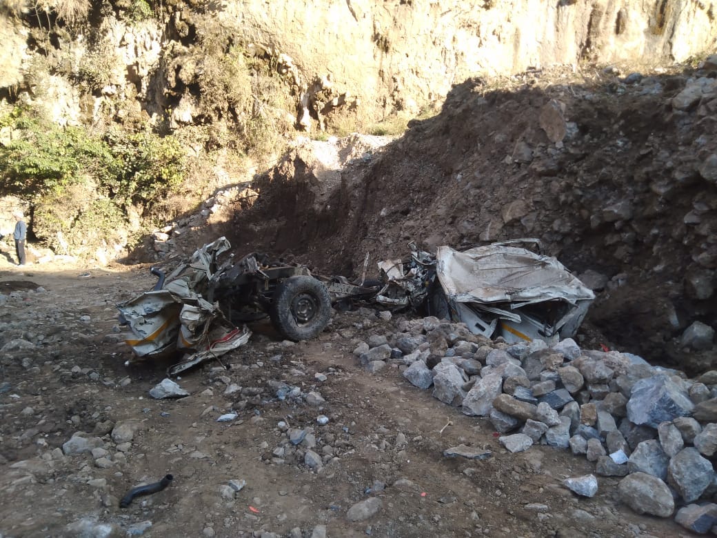 Dehradun Accident News: Utility vehicle fell into ditch in Sahiya one Died