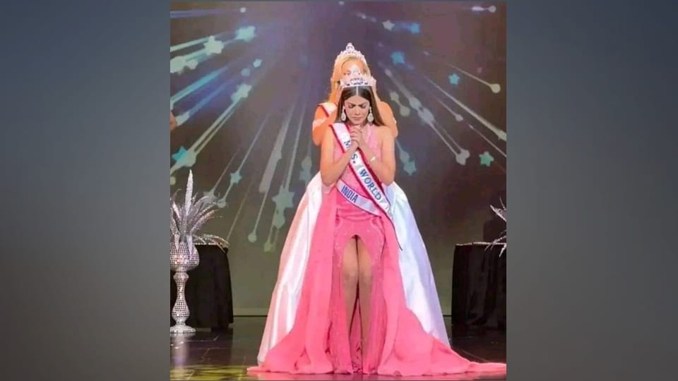 who is sargam koushal Won title Mrs World 2022 in america full news stories and photos