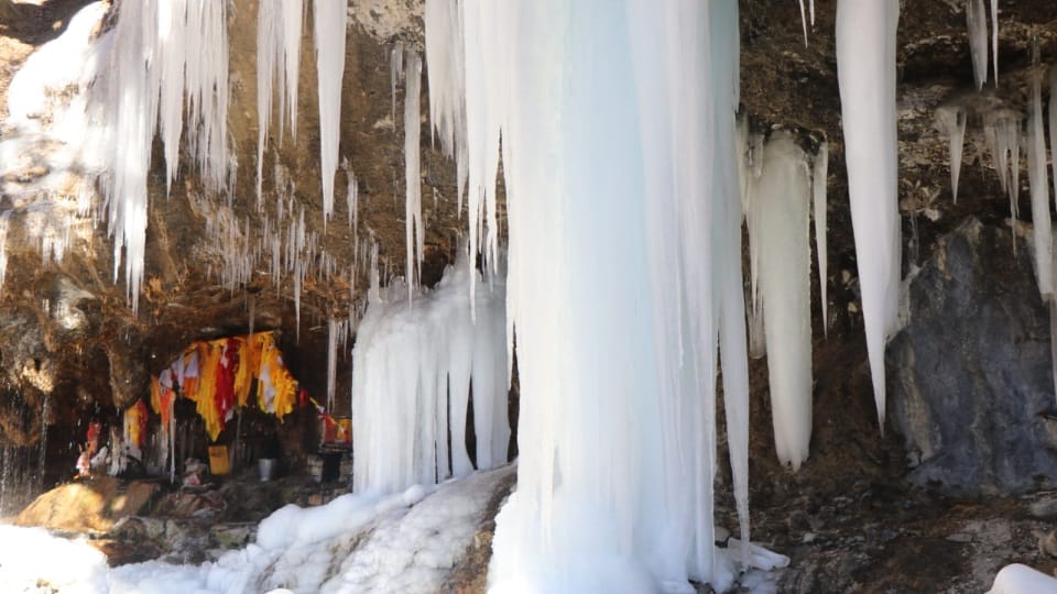 Timmersain Mahadev: Snow Shivling of Baba barfani in niti valley China border first photo of this year