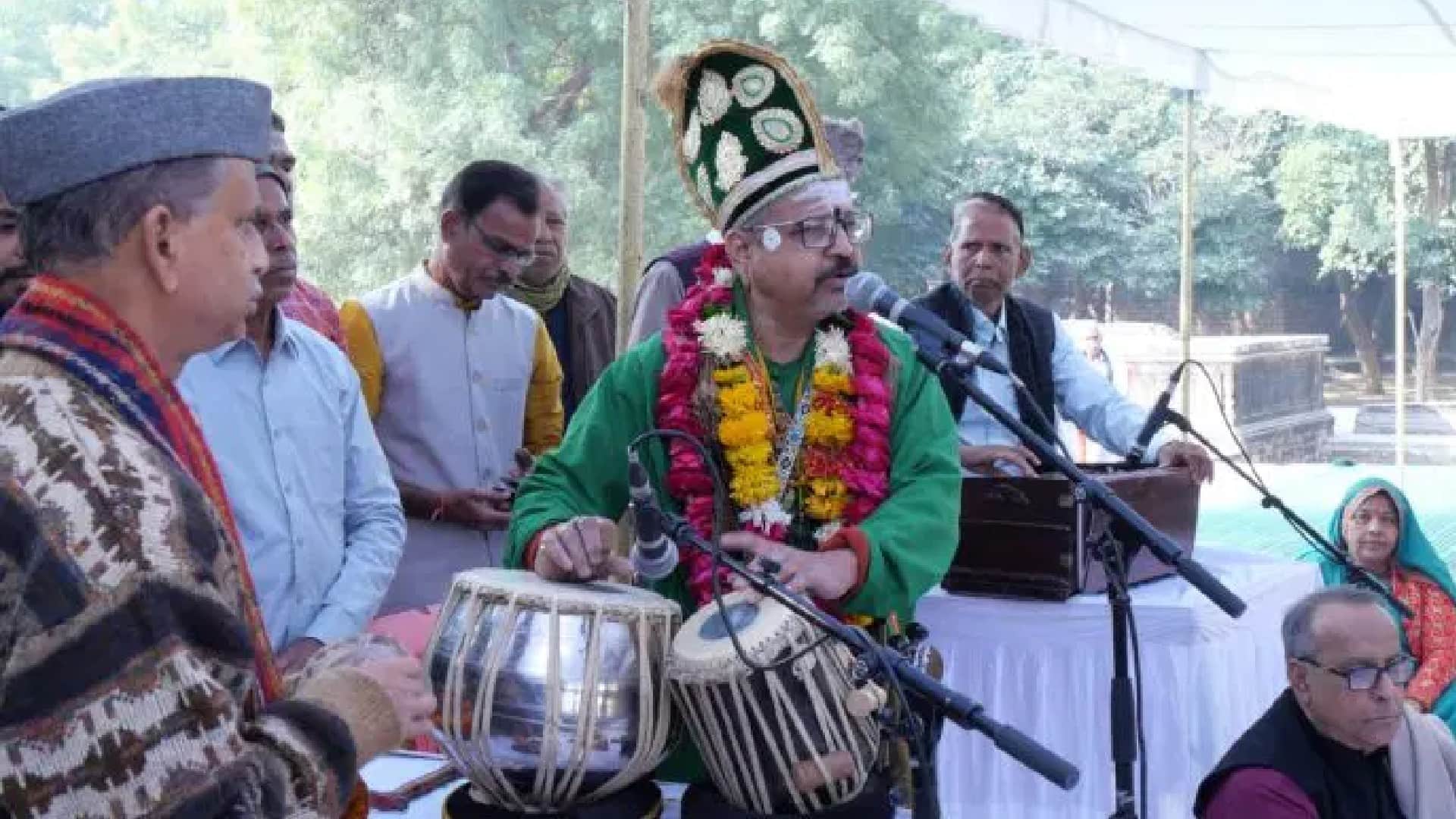 Tansen Samaroh begins with the wonderful tradition of Ganga-Jamuni Tehzeeb read the unique story