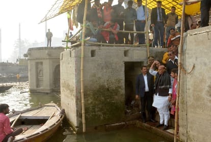 Union Minister Rajnath Singh in Varanasi Sister-in-law passes away, will attend last journey
