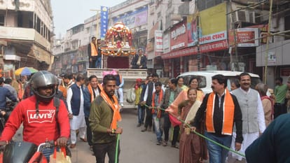 23rd Tirthankar of Jainism  Lord Parshwanath jayanti rath yatra in varanasi