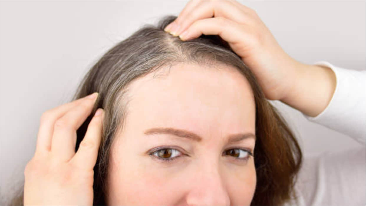 white hair turn black with this homemade paste henna and coffee