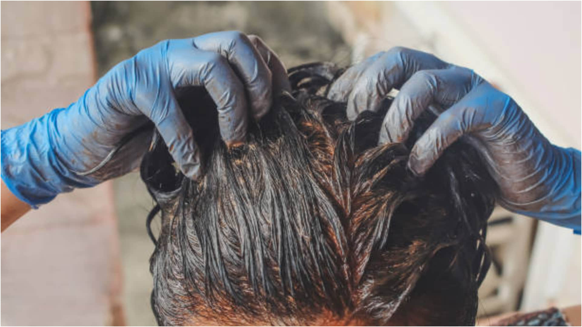 white hair turn black with this homemade paste henna and coffee