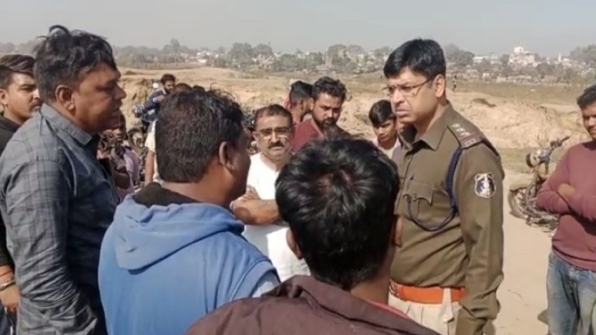 mining mafia dug graves in the greed of sand in chhattisgarh korba