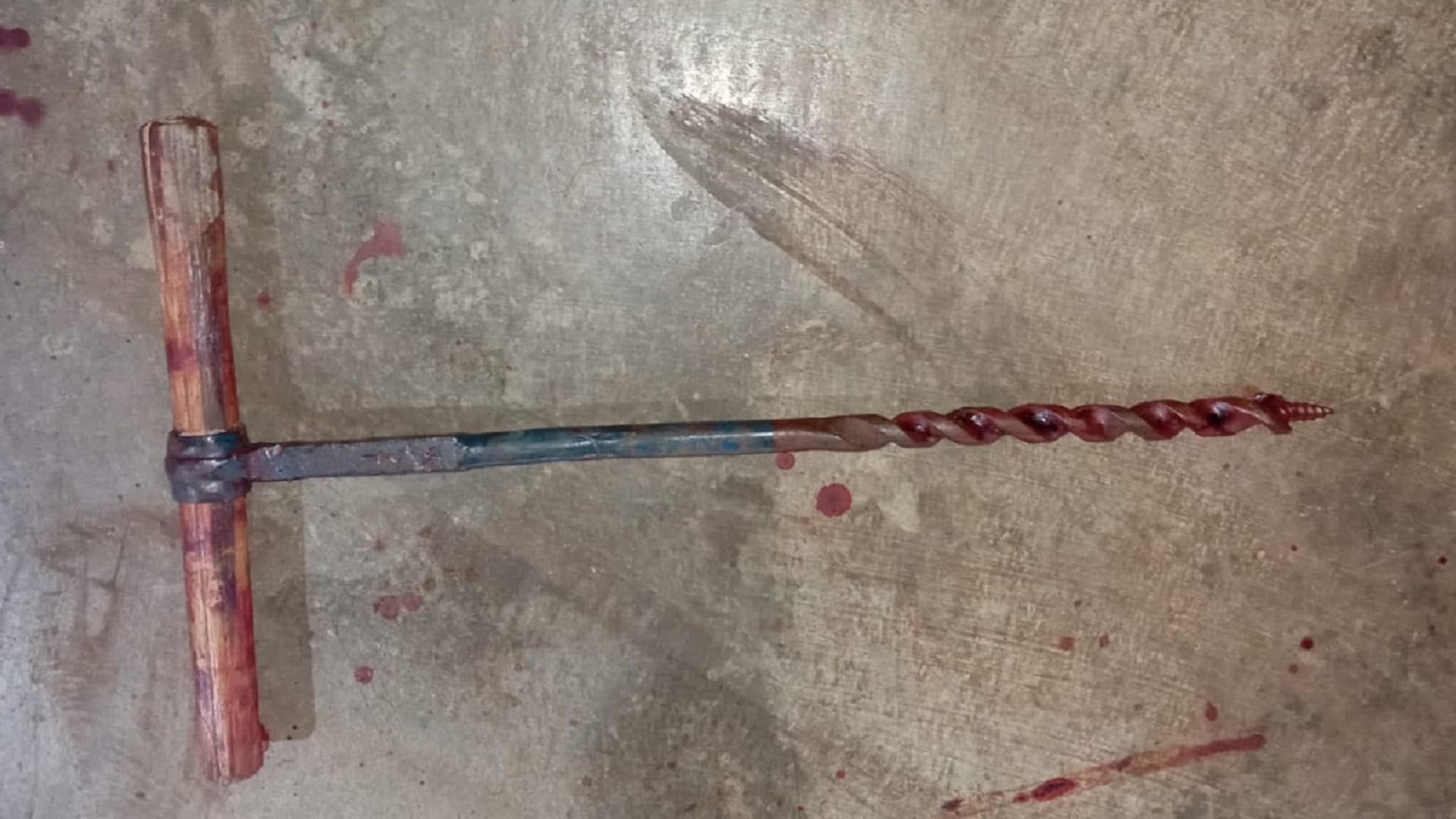 young man murdered, dead body found on bed at home in jashpur