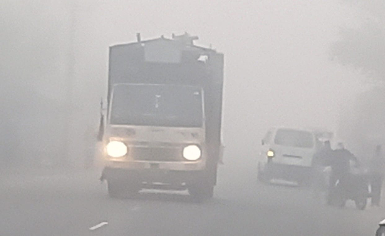 Hathras: Light fog in the morning, sunshine in the afternoon