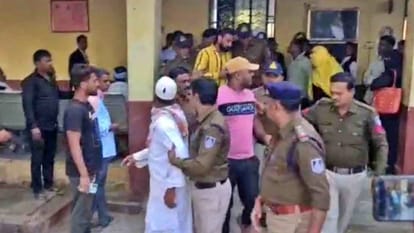 Khandwa Court Big Decision 40 people sentenced to seven years each in Madhya Pradesh