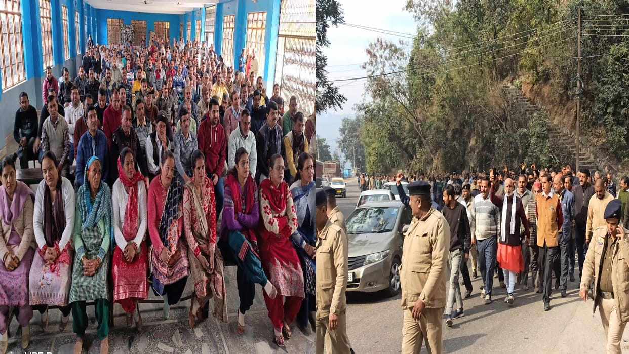 Truck operators protested against the closure of ACC cement plant in bilaspur, took out a rally ACC cement pla