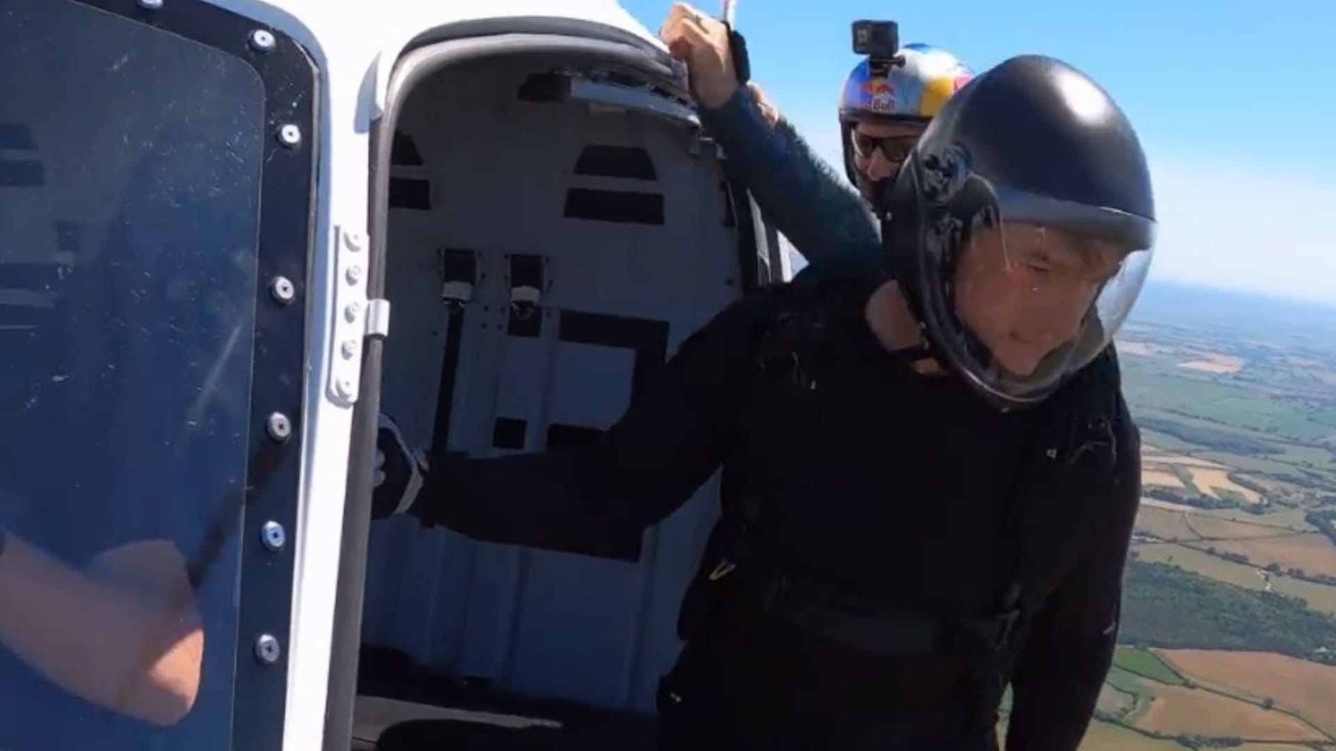 Mission Impossible 7 Tom Cruise Shares video of thrilling stunt sequence video film shooting helicopter stunt