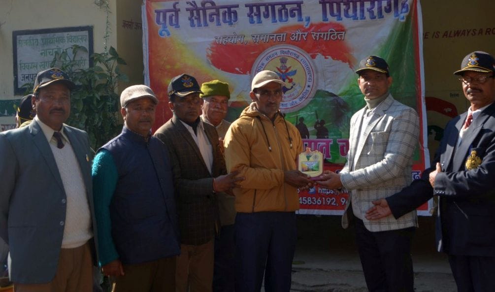 Solved the problems of ex-servicemen in the camp