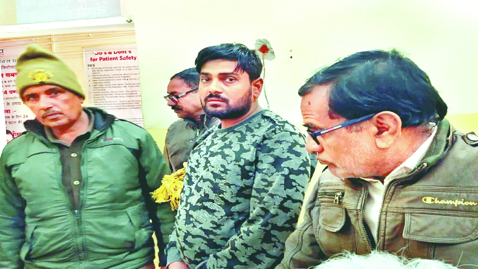 police arrested main accused of advocate murder case in firozabad