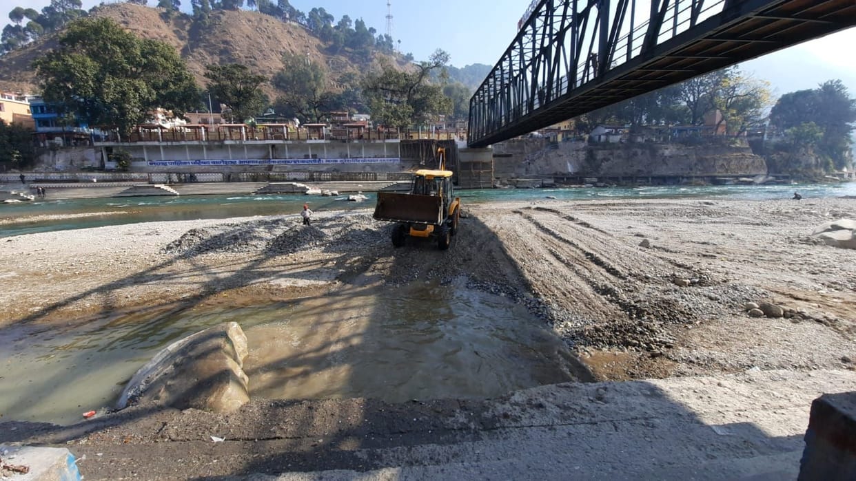 Sarayu Bagad in Bageshwar For Uttarayani