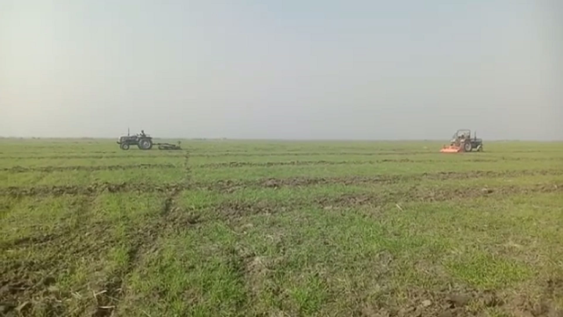 The officials freed one thousand bighas of land encroachment in Ravli Ganga Khadar in Bijnor
