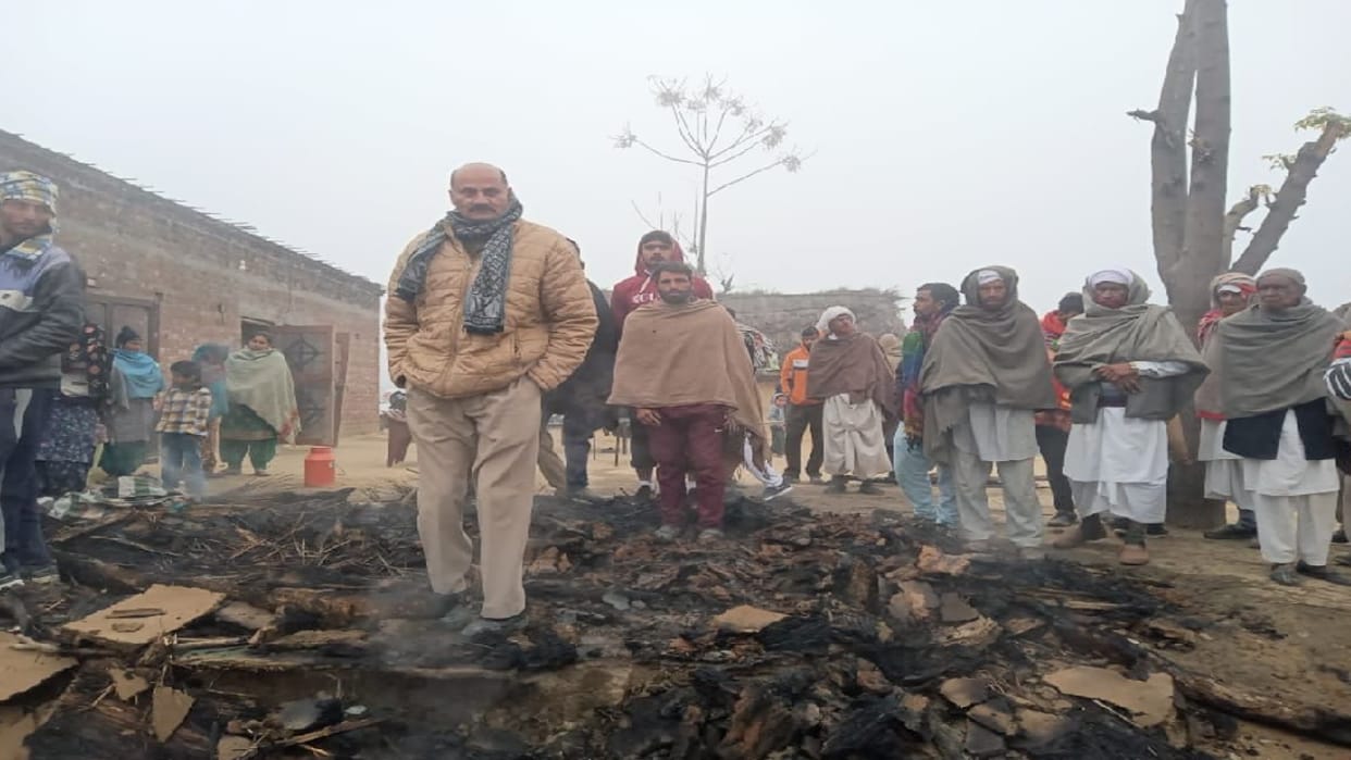 24 cattle burnt alive due to fire in cattle shed indora kangra himachal