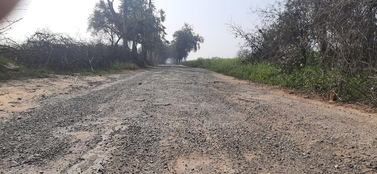 The condition of the link roads of the district has deteriorated, the drivers are upset