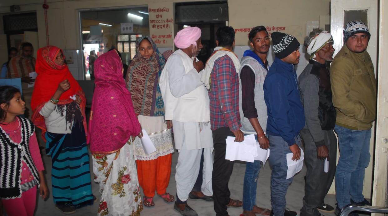 Hathras: Weather increasing the difficulties of heart patients, patients increased