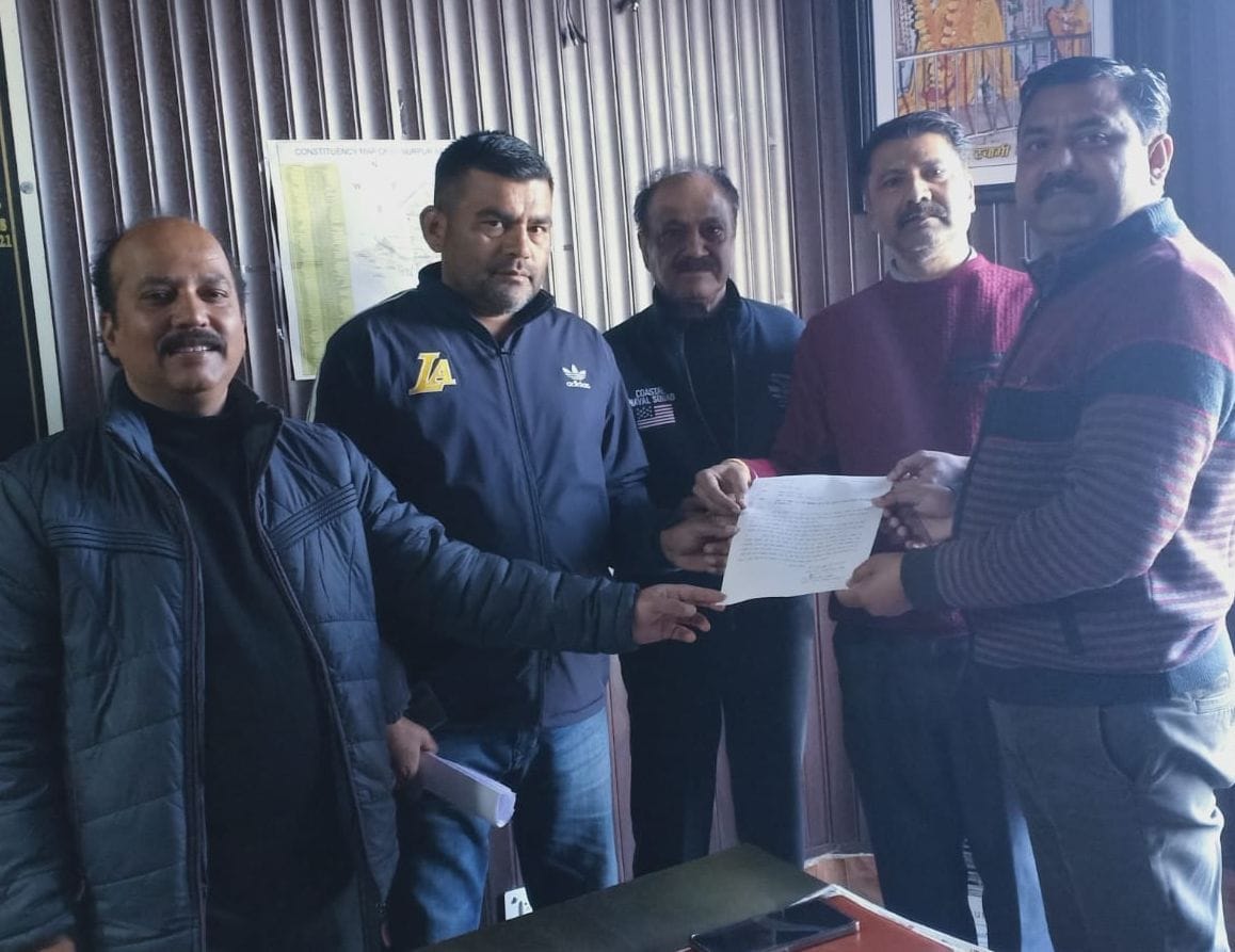 SDM met businessmen to solve parking problem