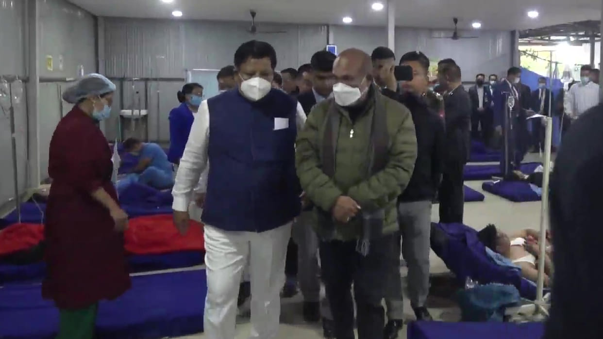 road accident in Manipur two school buses overturned death of 15 students