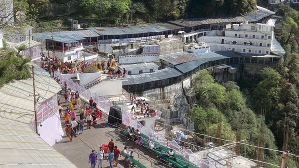 Jammu kashmir Police reviews security of Mata Vaishno Devi temple ahead of New Year
