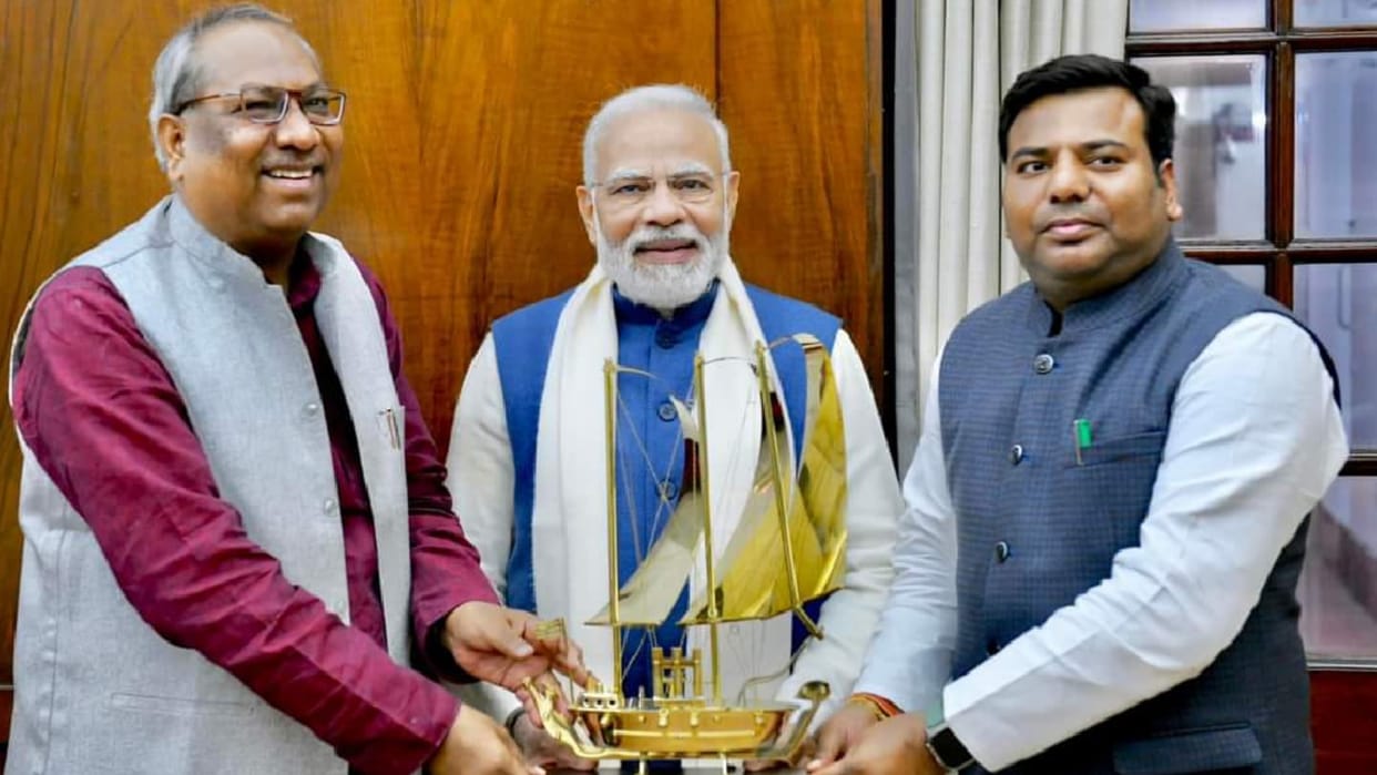 Cabinet Minister Dr Sanjay Nishad met PM