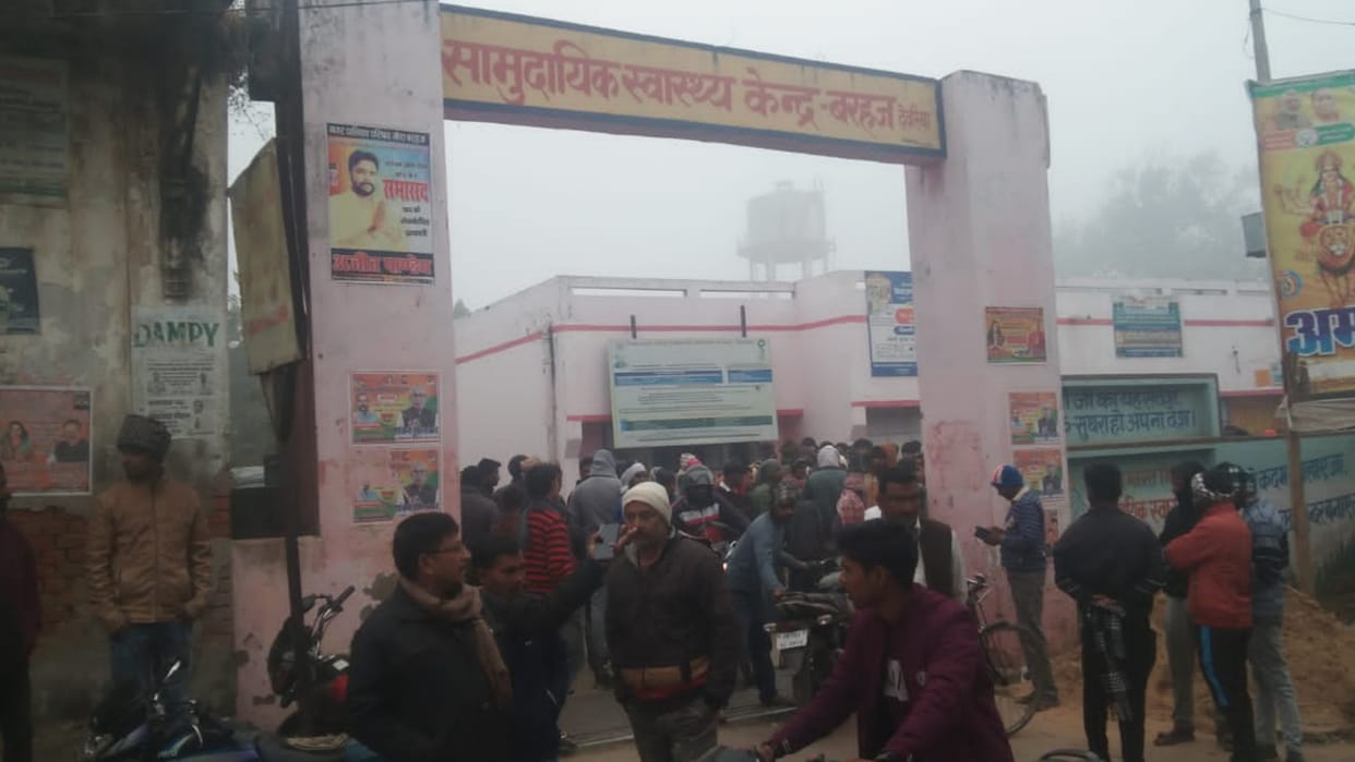 student dies after Trailer and scooty collide in dense fog deoria