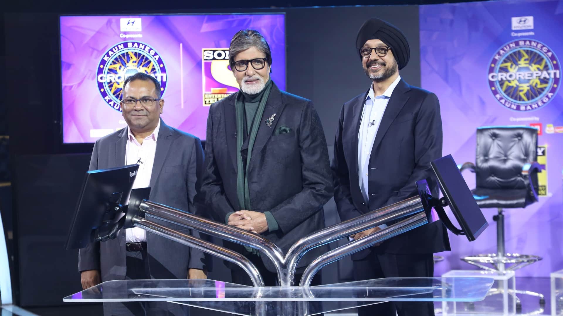 KBC 14 finale week shark tank india ready to invest 100 crore Amitabh Bachchan venture Of Tissue papers