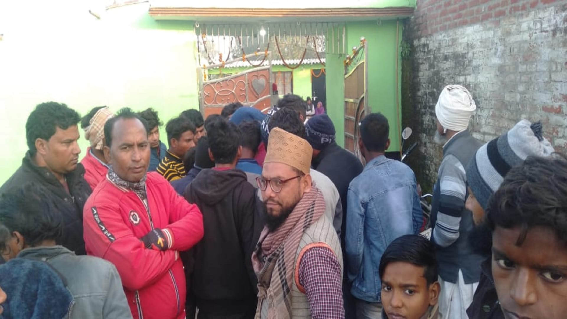 Accused died in accident after killed innocent In Bareilly When farmers scolded accused says I have children