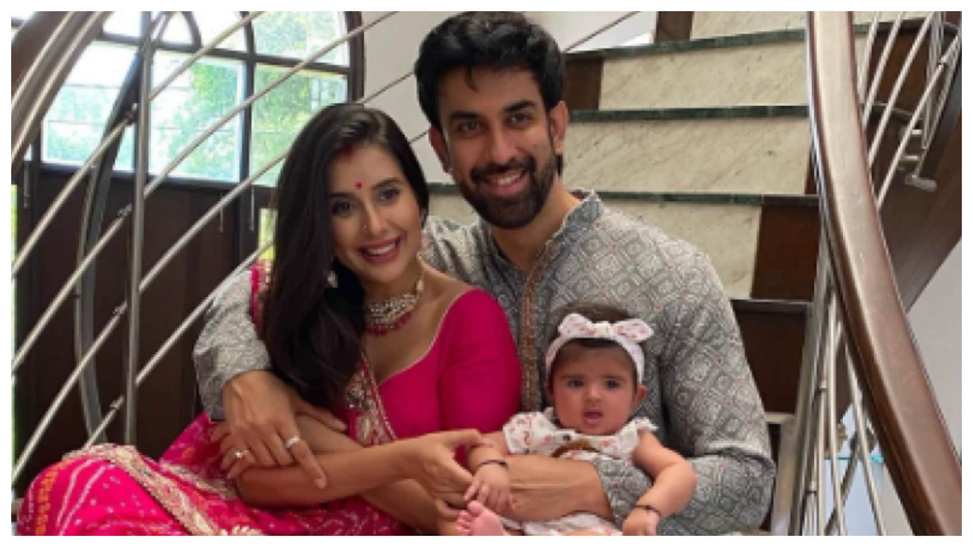 Sushmita Sen reunites with Rohman Shawl Rajeev Sen Charu Asopa for cousin wedding See pics