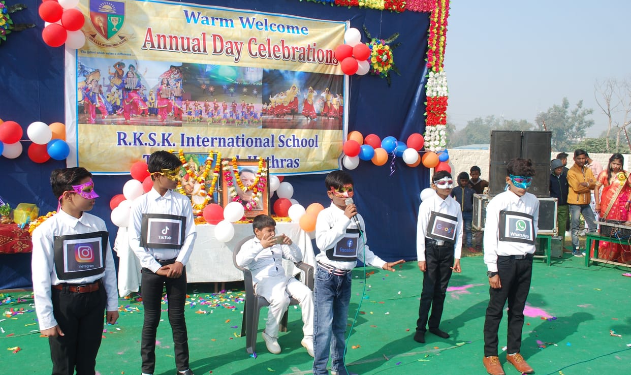 Hathras: Annual festival celebrated with colorful programs