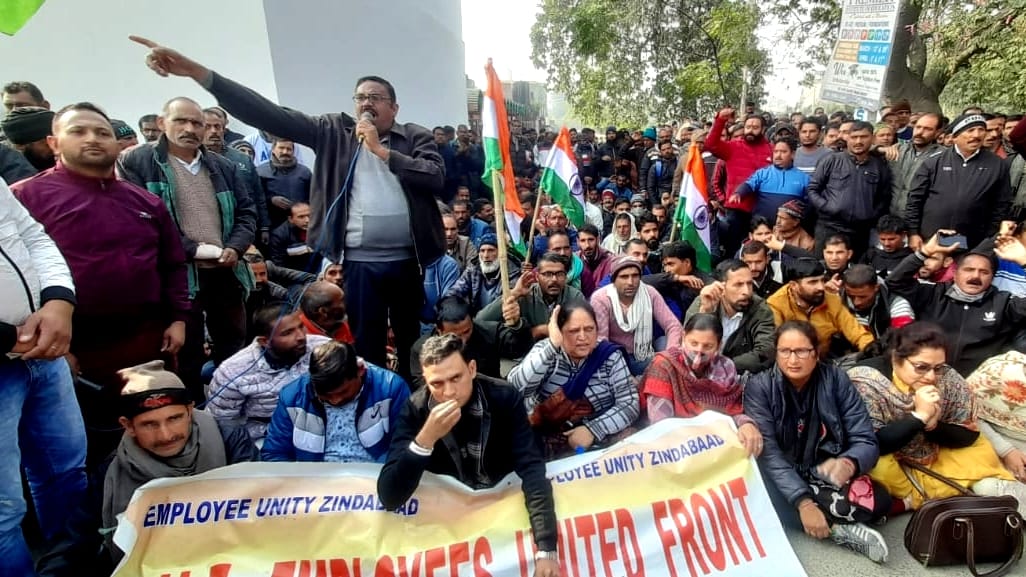daily wagers employees sit in protest at divisional commissioner office jammu