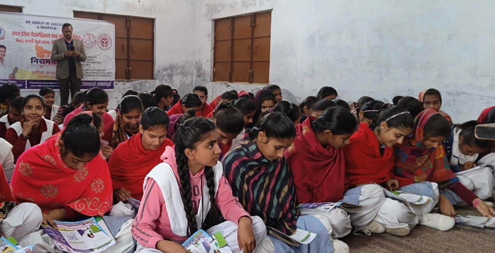 Gave tips to students to make career