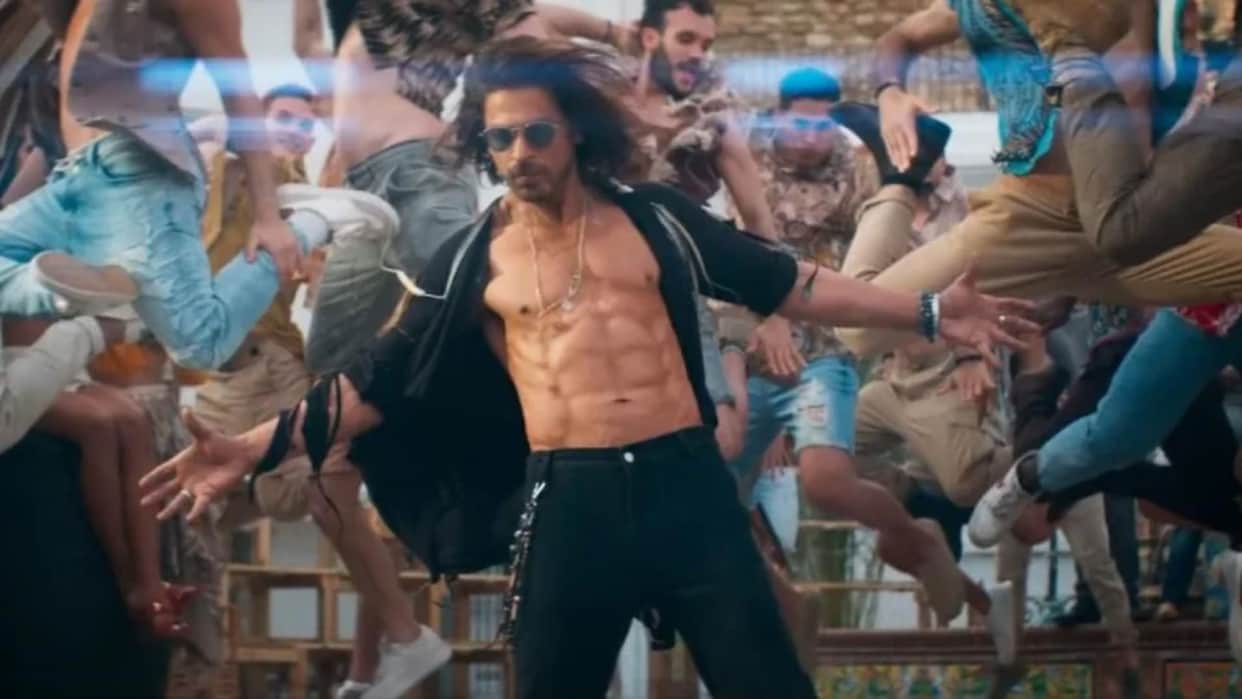 Pathaan Trailer release shah rukh khan deepika padukone john abraham starrer film watch video here