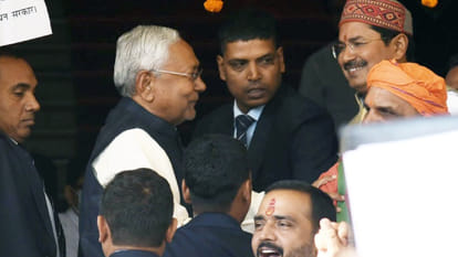 Chhapra Hooch Tragedy and statement of cm nitish kumar on sharab bandi in bihar