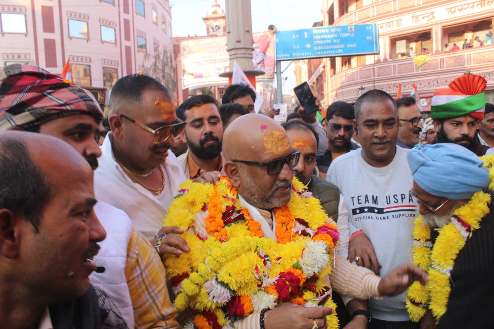 Regional Bharat Jodo Yatra ends in varanasi Congressmen show strength uproar in Pandeypur