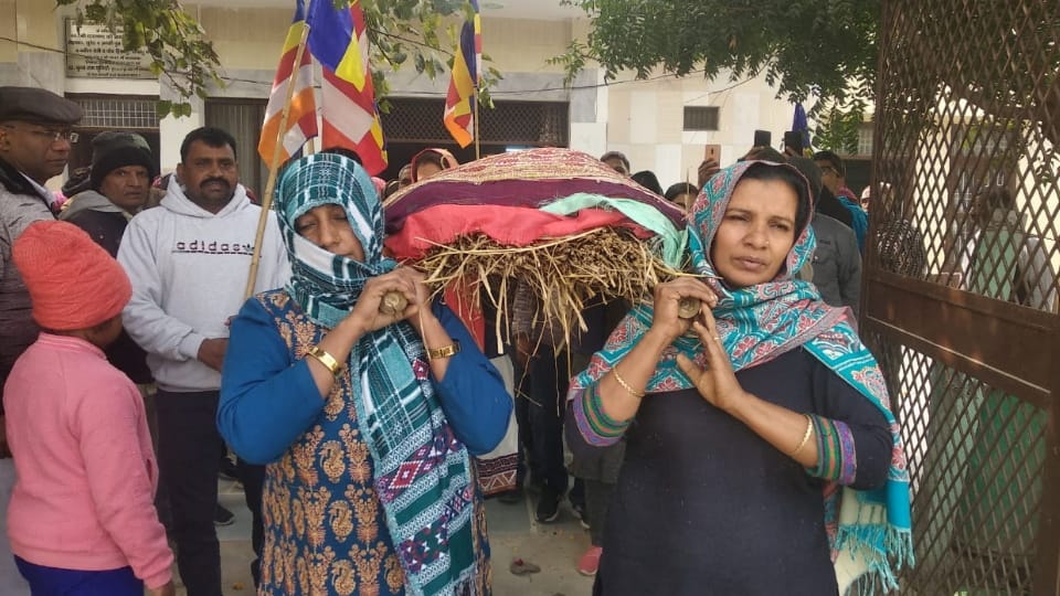105 year old woman last rites performed by her daughter in law in Sonipat