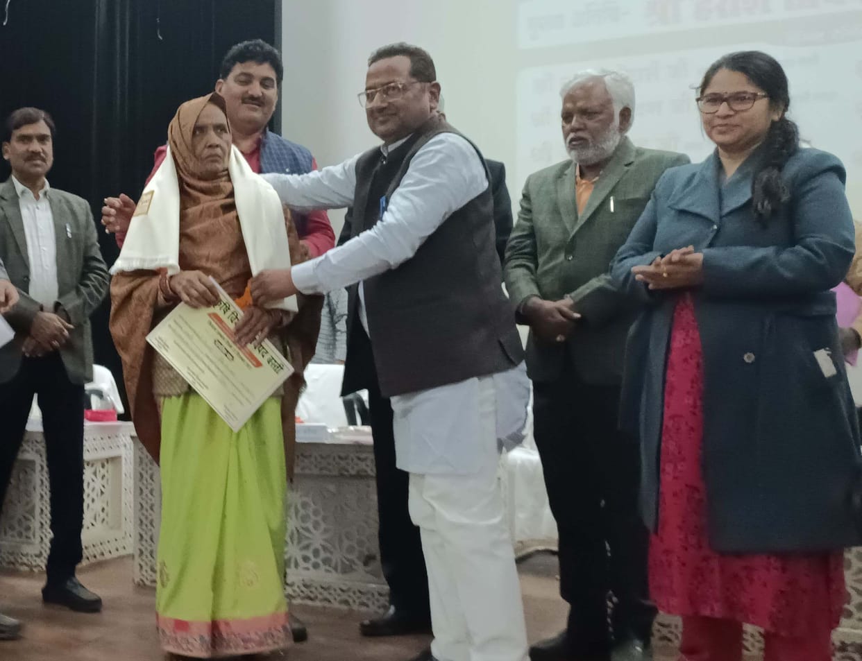 farmers awarded on the occassion of kisan samman diwas