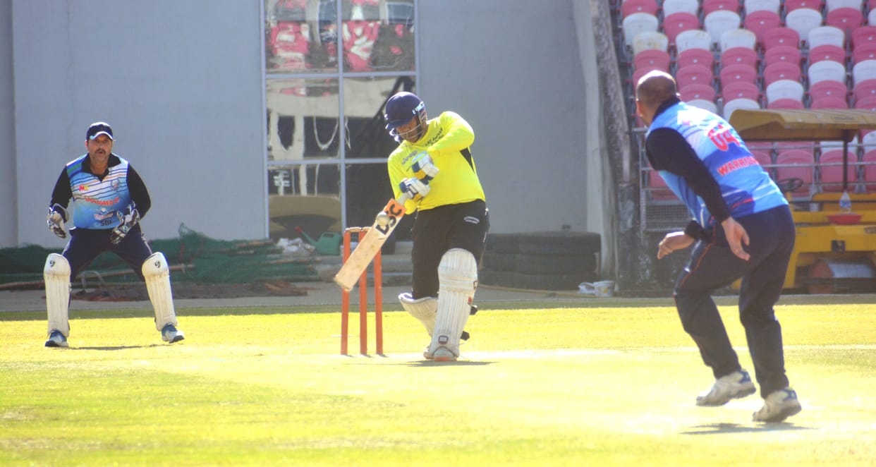 Title match between Secretariat Warriors and Hurricanes today